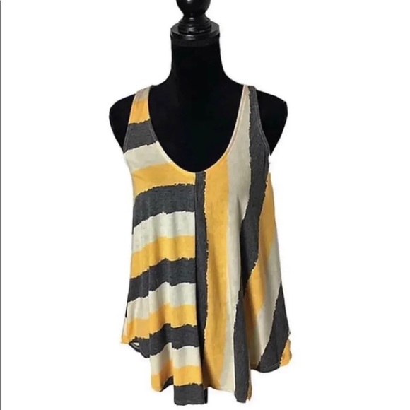 Tank top with vertical & horizontal stipes - Picture 3 of 5